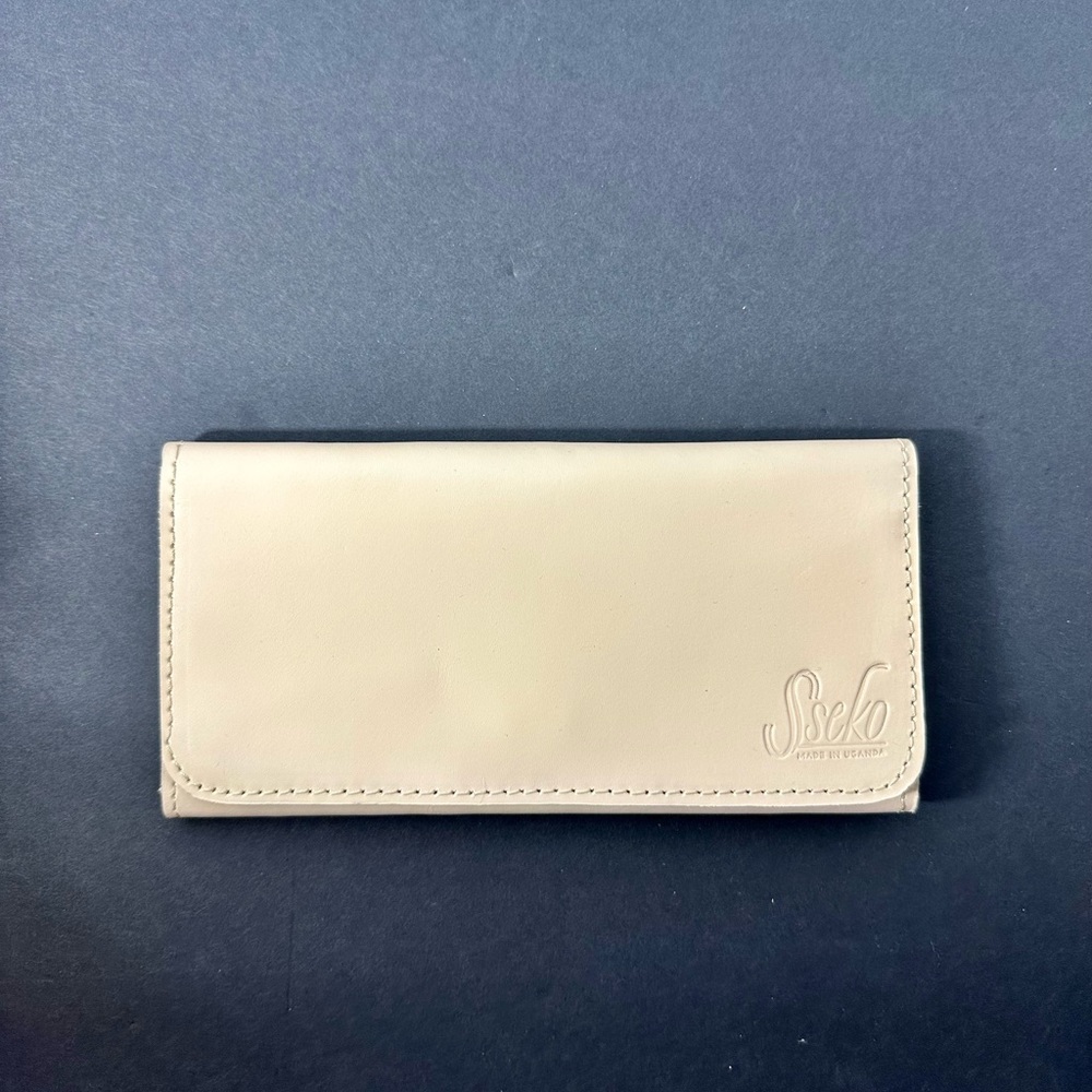 Sseko Beige Leather Wallet